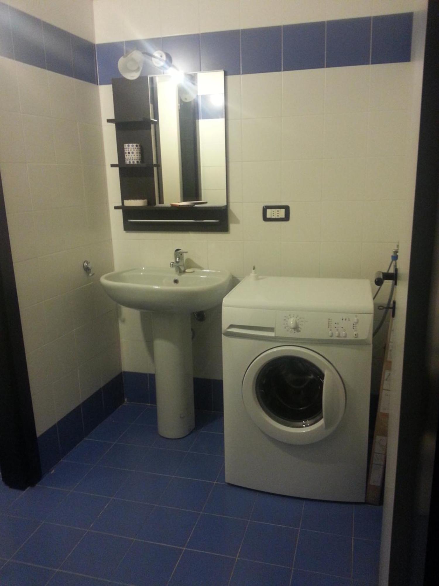 Charming Parco - Arco Della Pace - Perfect For 5 People Appartement *
